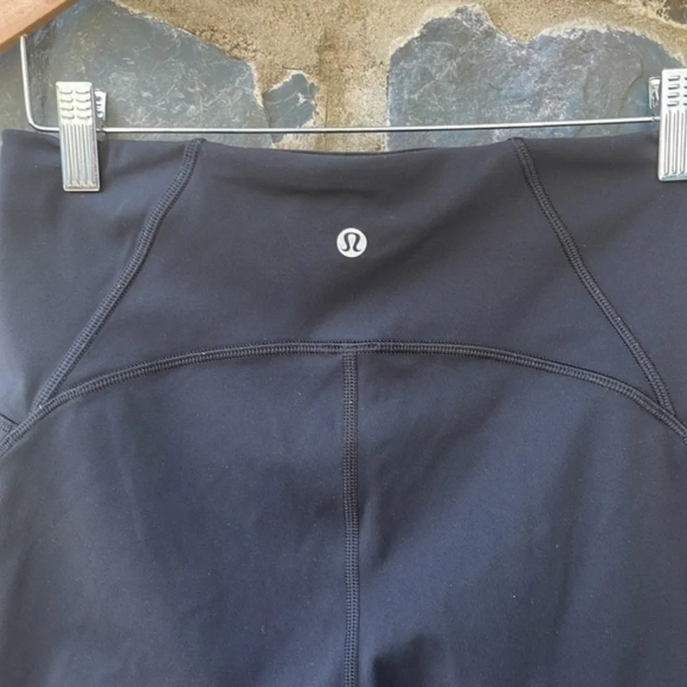 Lululemon Athletica Minimalist Crop Legging in Black Size 8